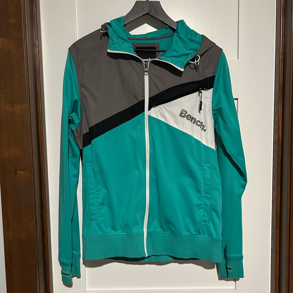 BENCH URBANWEAR Green Hooded Logo Athletic Zip Up Jacket Size Medium